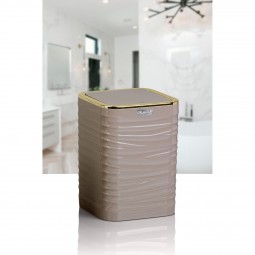 Luna SquareTrash Can / Gold