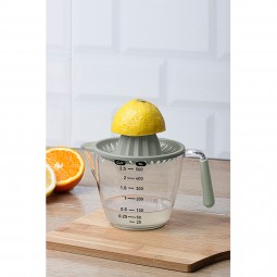 Citrus Squeezer & Measurement Bowl (500 ml)