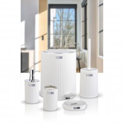 Coliseum 5 Pcs Bathroom Set Chrome - White