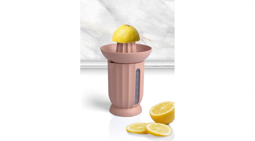 Coliseum Citrus Squeezer