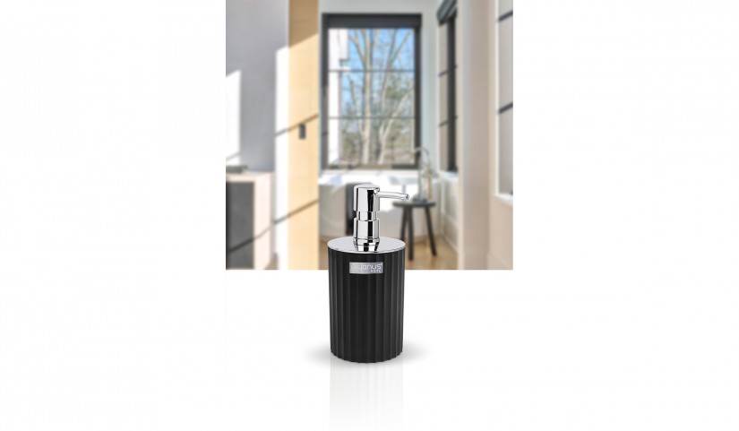 Coliseum Soap Dispenser / Chrome